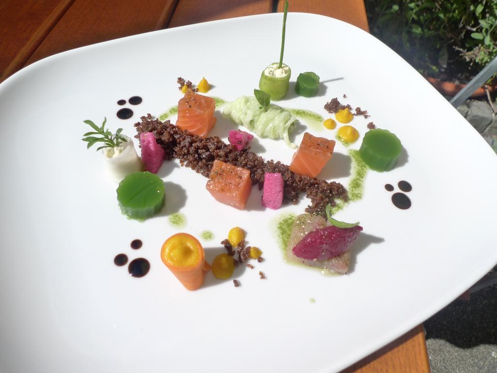 Hotel-Restaurant Roter Ochsen Lauchheim Екстериор снимка